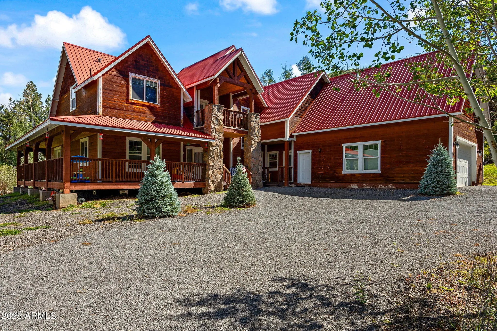 Photo of Listing #6917493