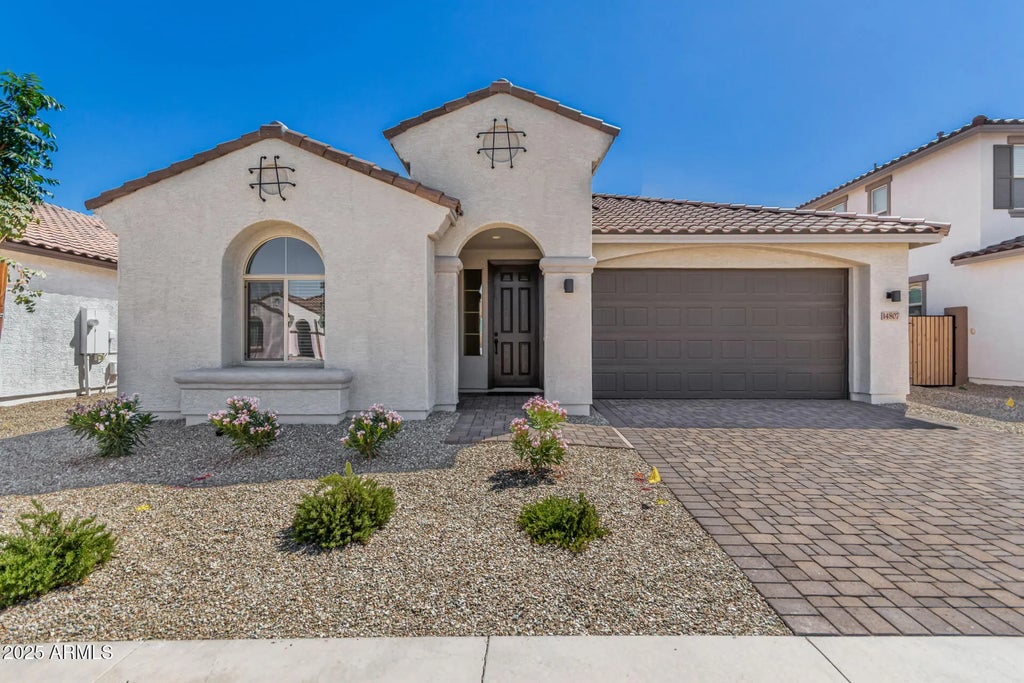 14807 W Soft Wind Drive, Surprise
