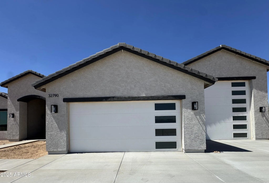 32790 N 213th Drive Avenue, Wittmann