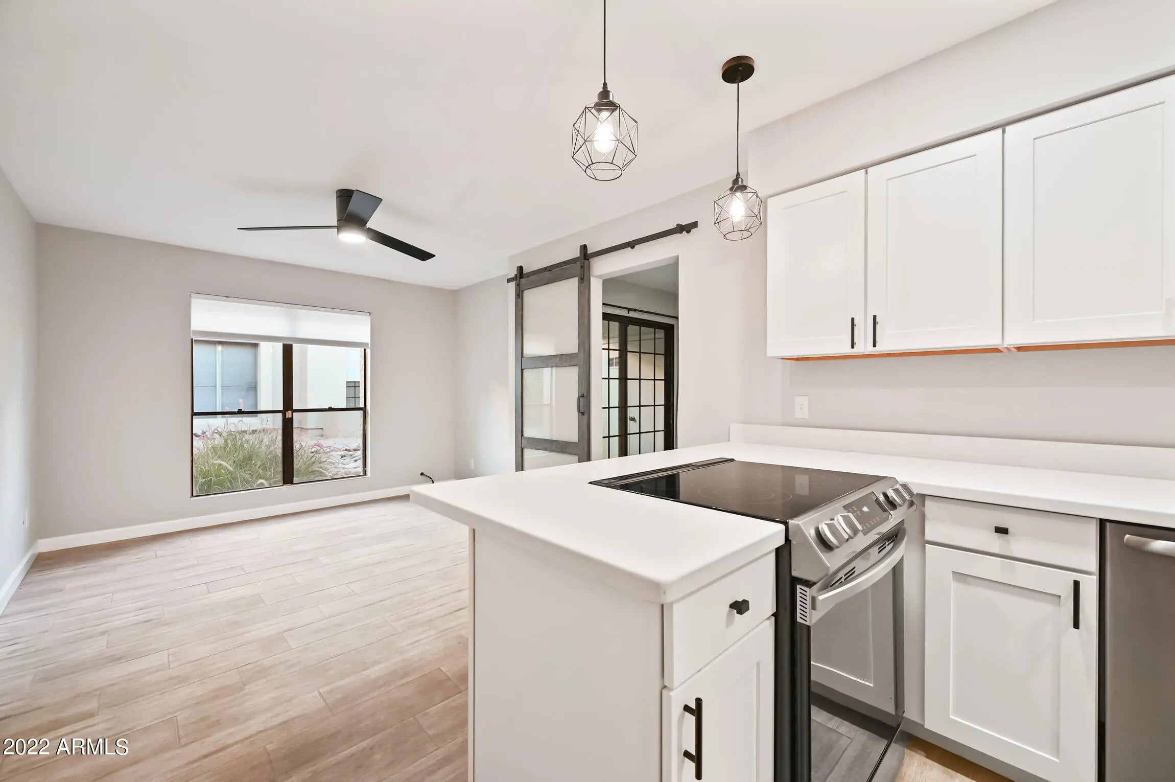 Photo of Listing #6917197