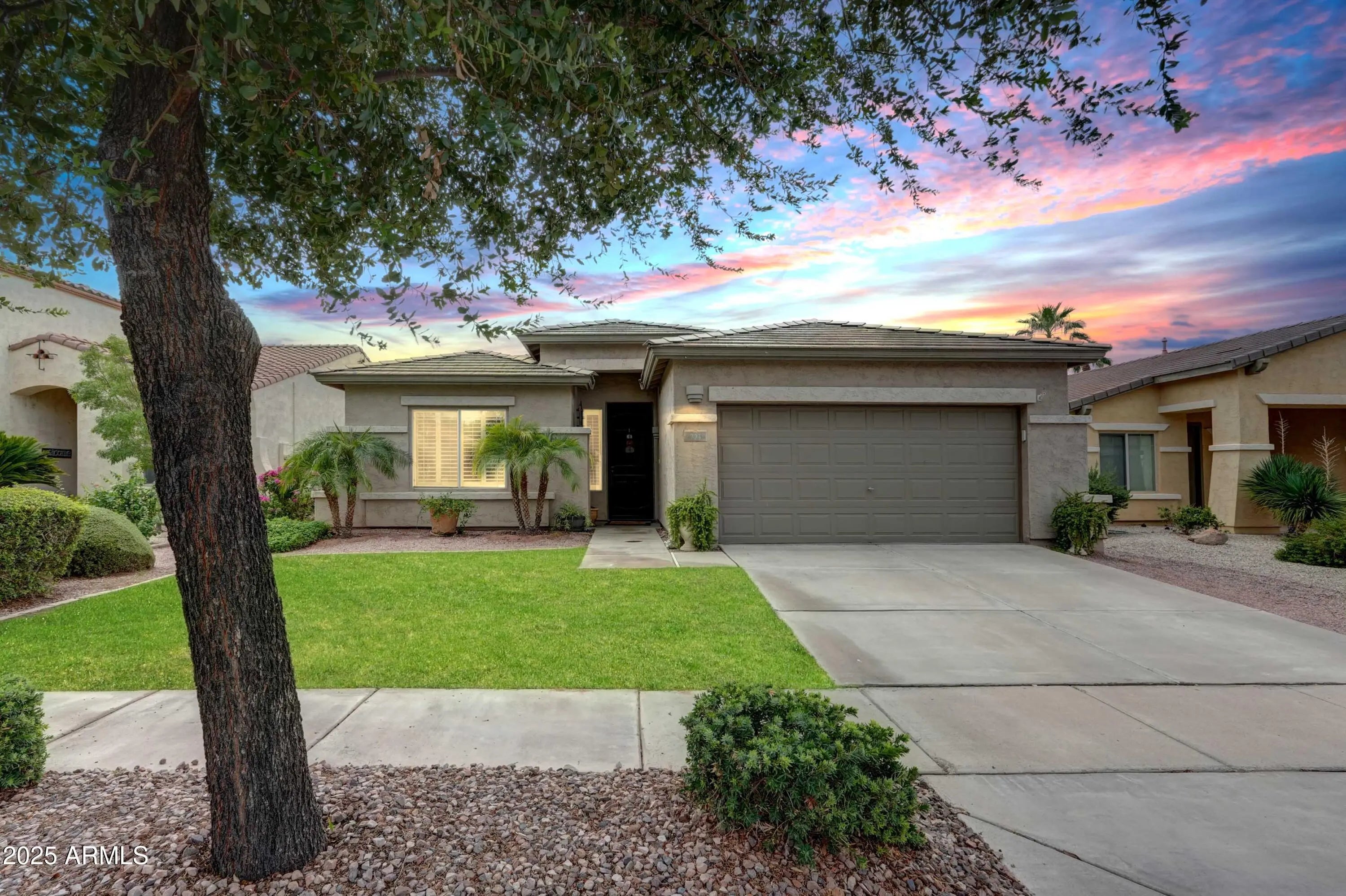 Photo of Listing #6917682