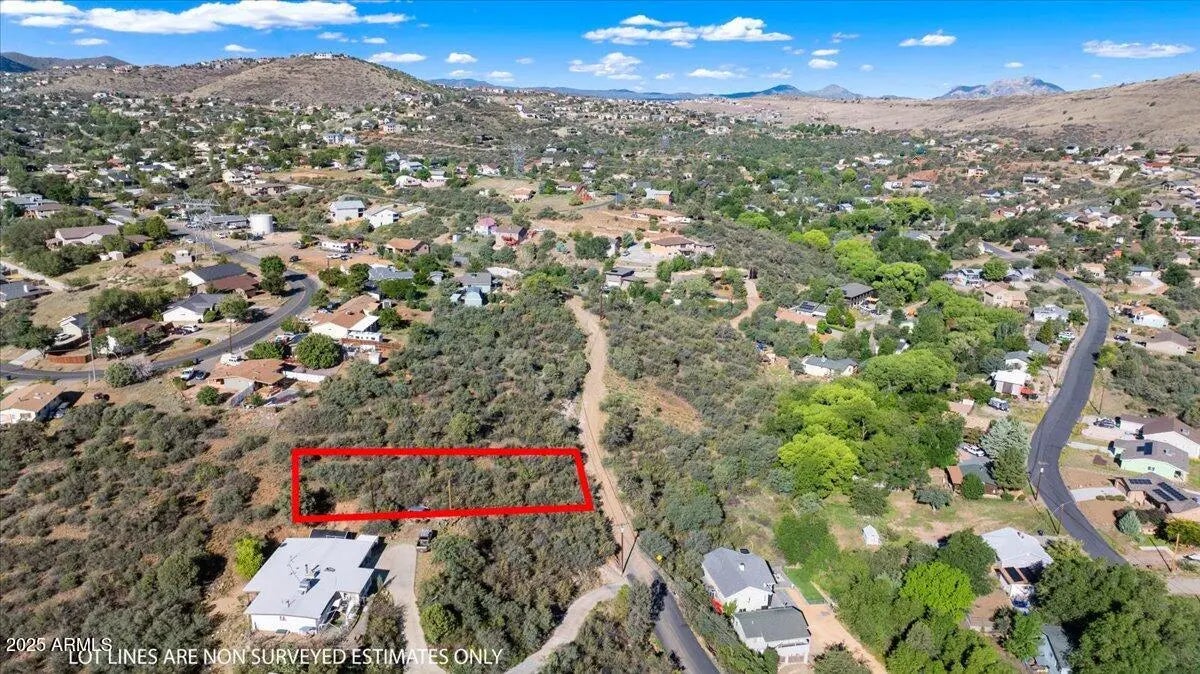 Photo of Listing #6918927