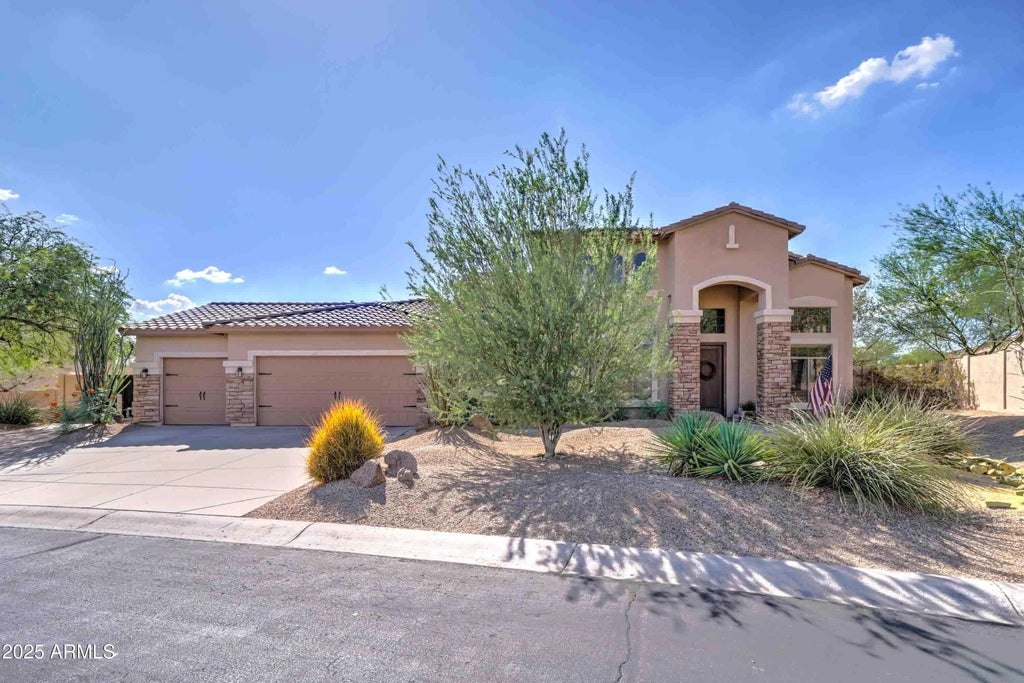 2104 N 80th Place, Mesa