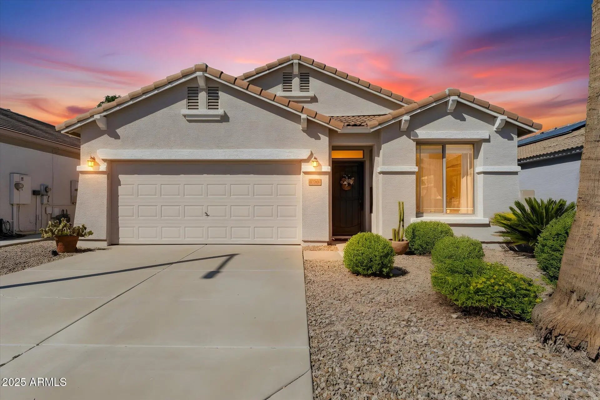 Photo of Listing #6921092