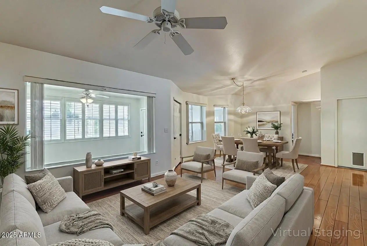 Photo of Listing #6923327