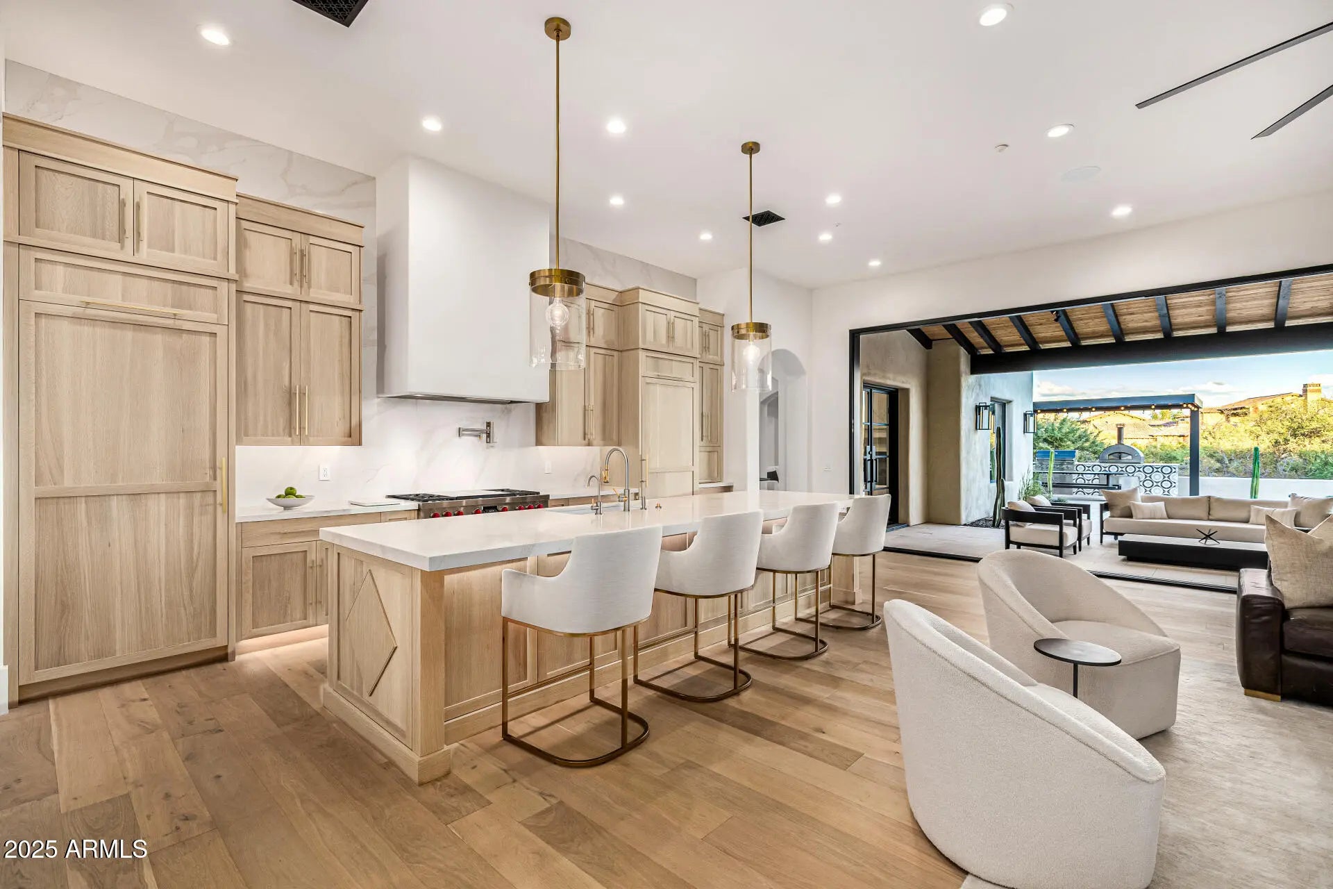 Photo of Listing #6920152