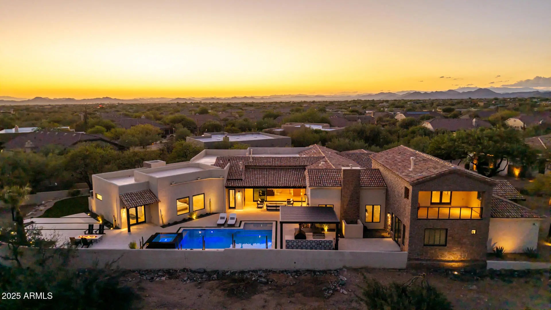 Photo of Listing #6920152