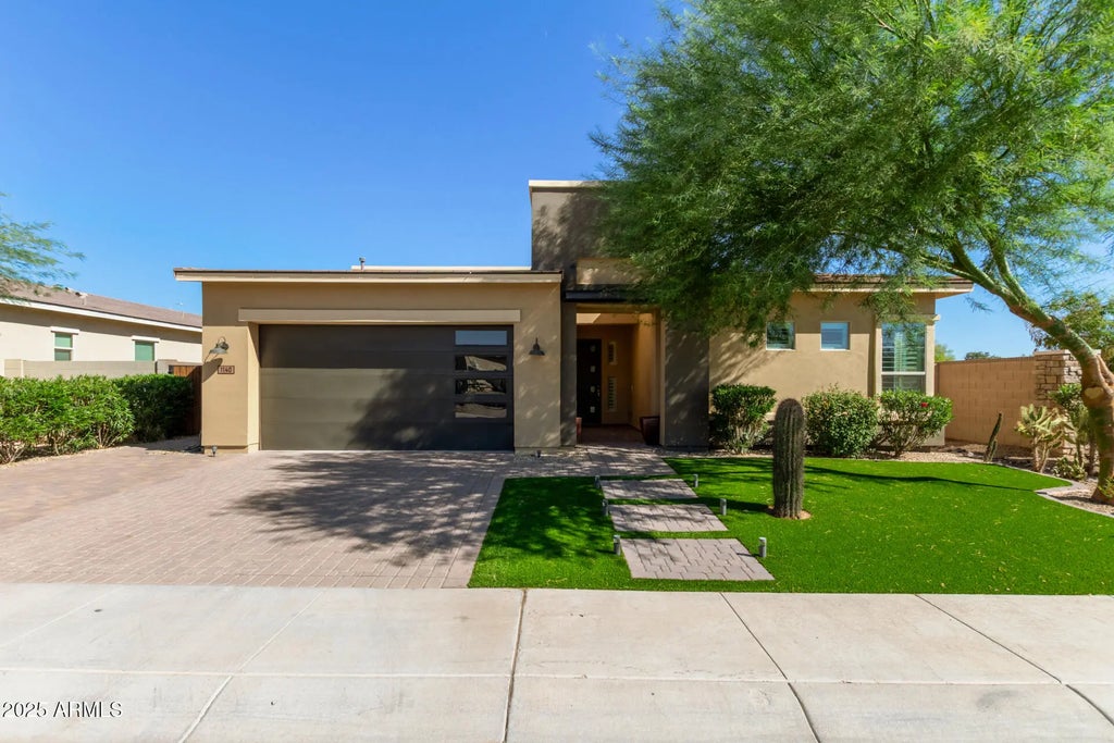 1140 E Cherrywood Place, Chandler