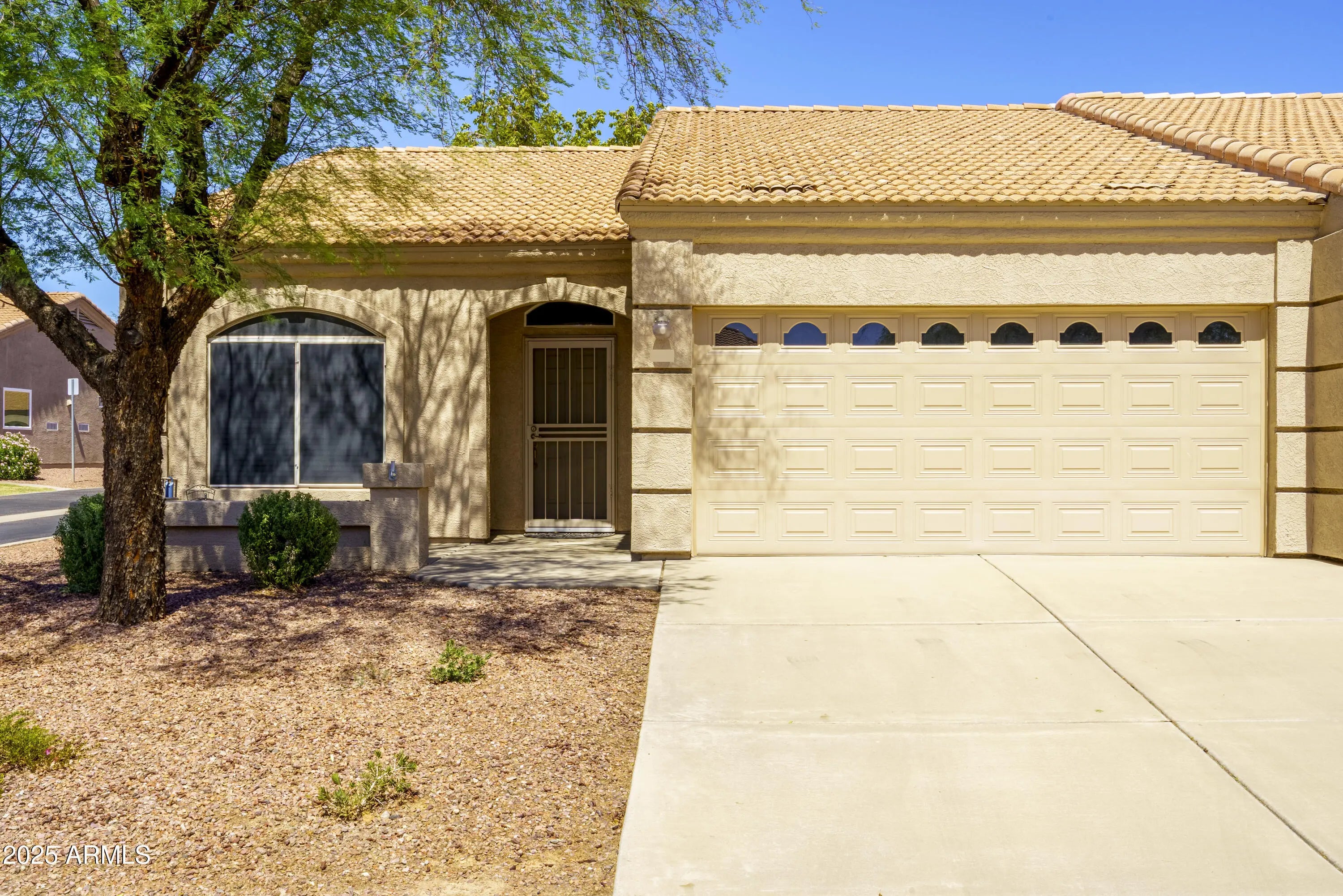 Photo of Listing #6917488