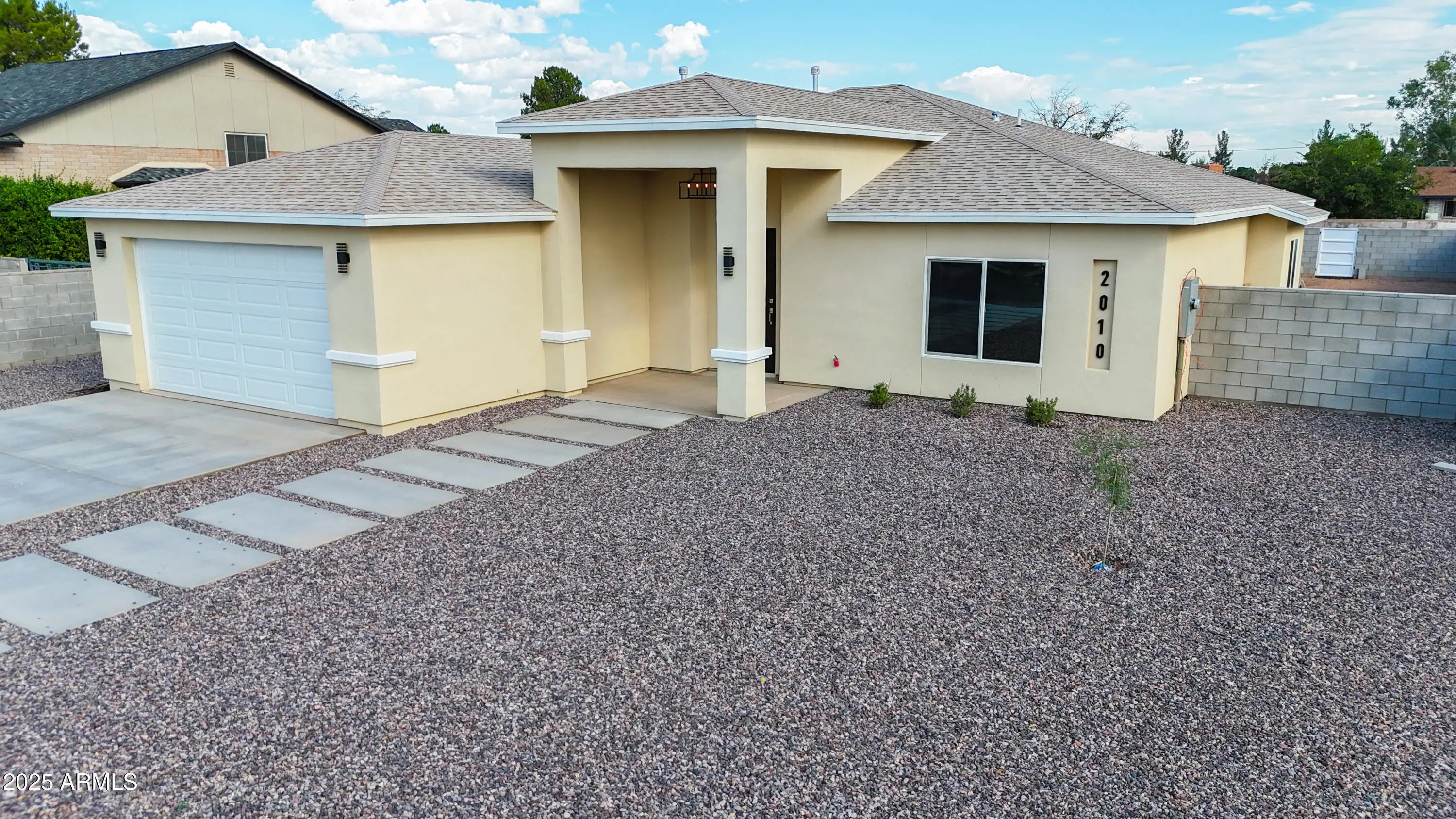 Photo of Listing #6917571