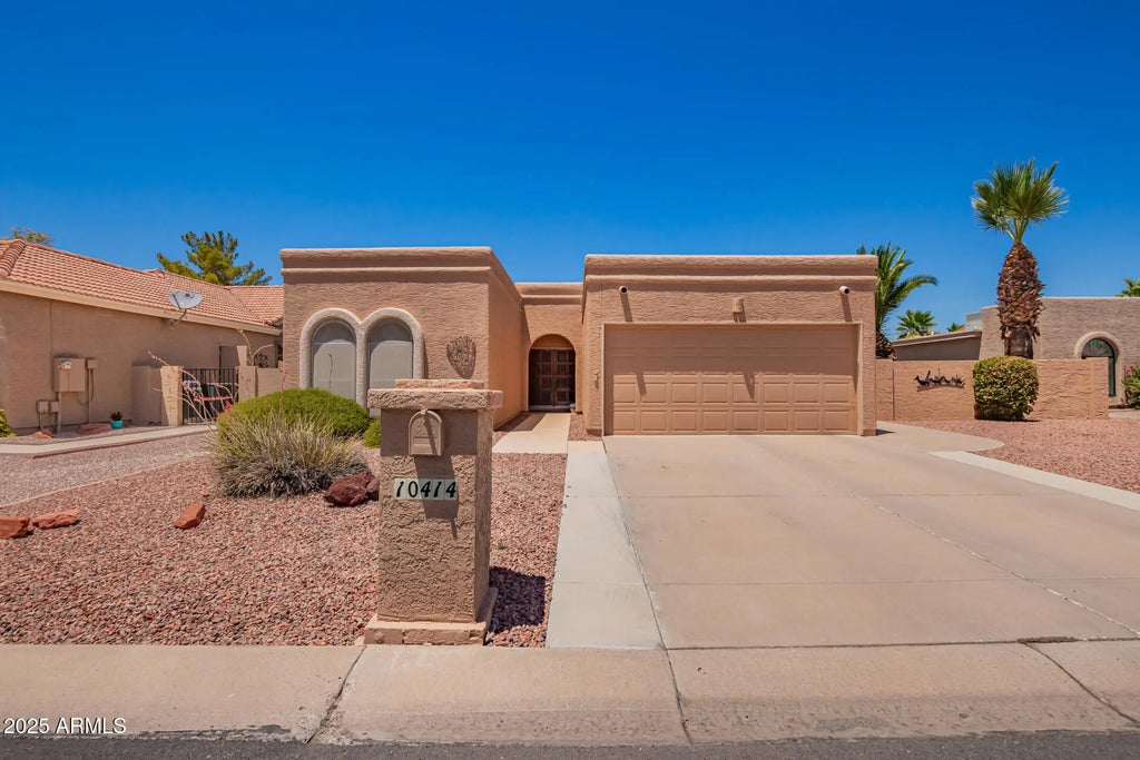 10414 E Watford Way, Sun Lakes