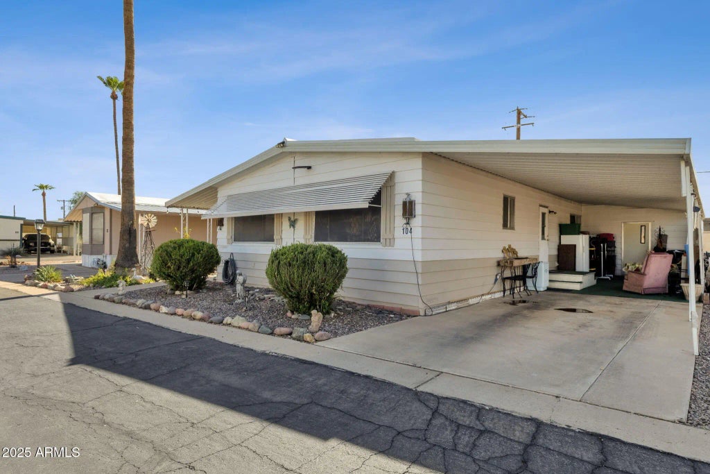 200 E Knox Road (unit 104), Chandler