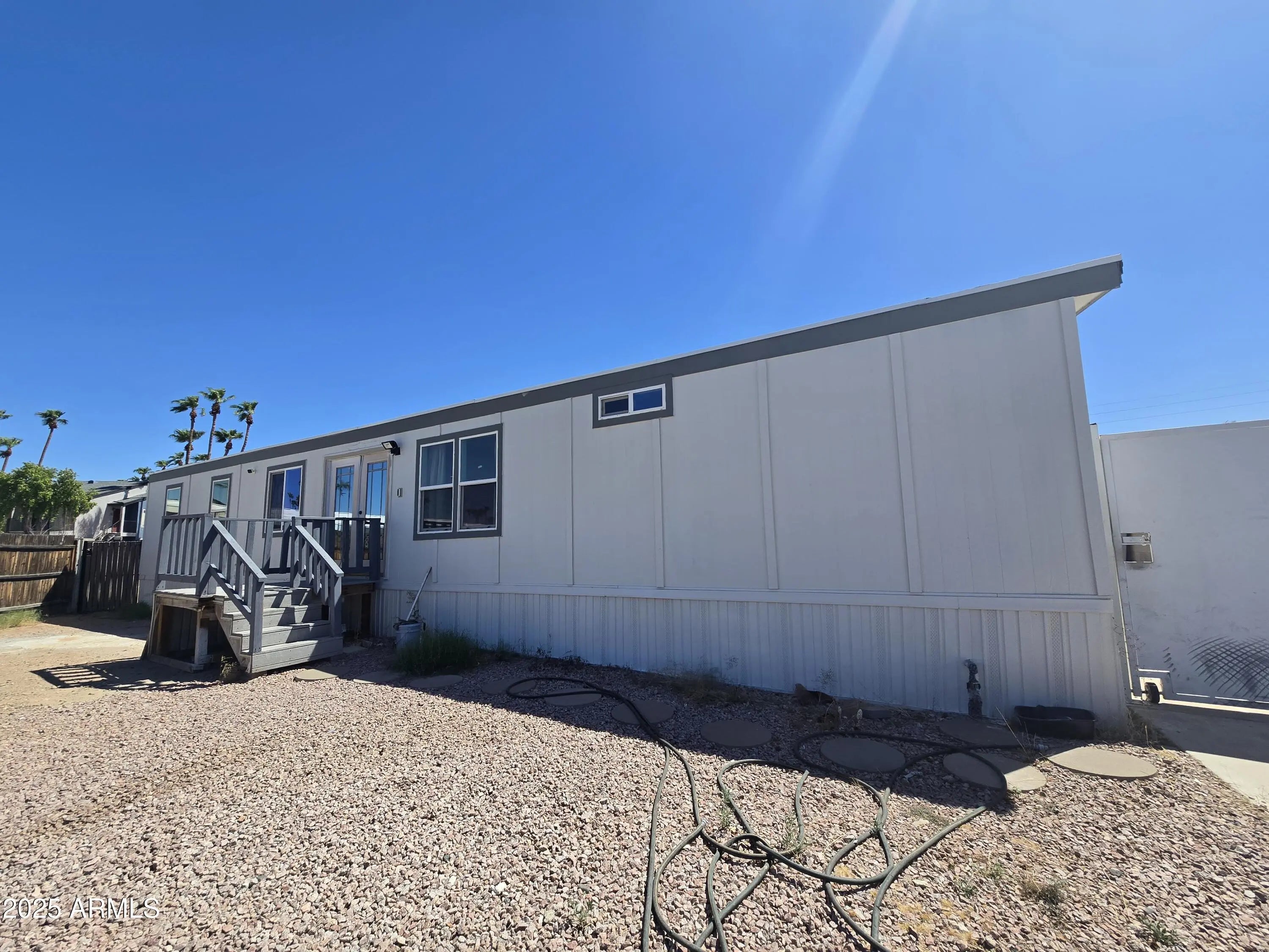 Photo of Listing #6917769