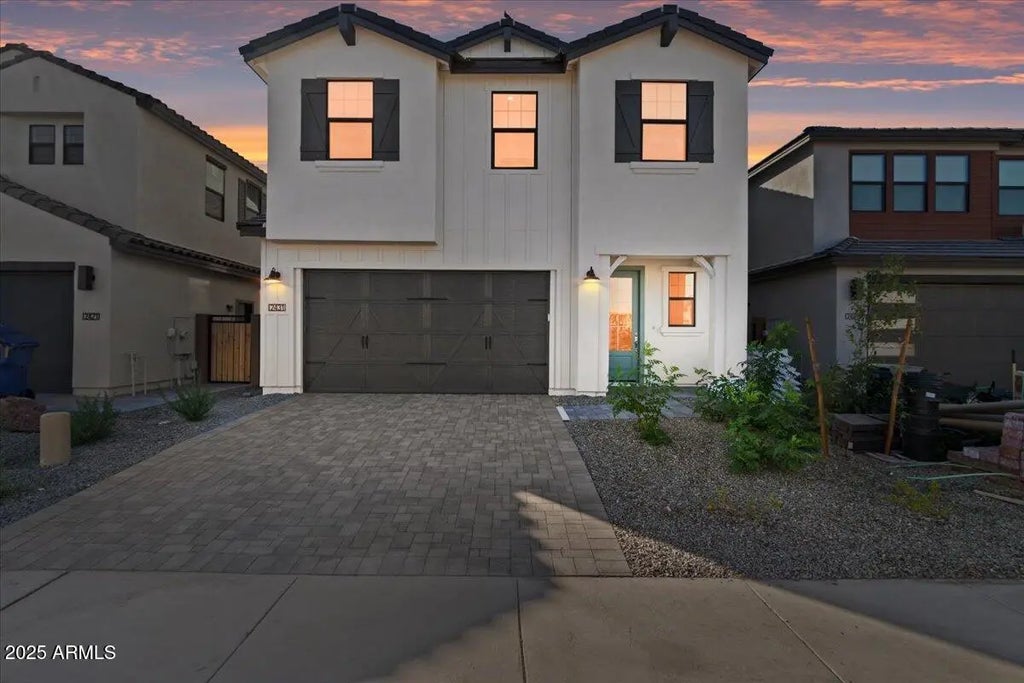 2431 W Los Arboles Place, Chandler