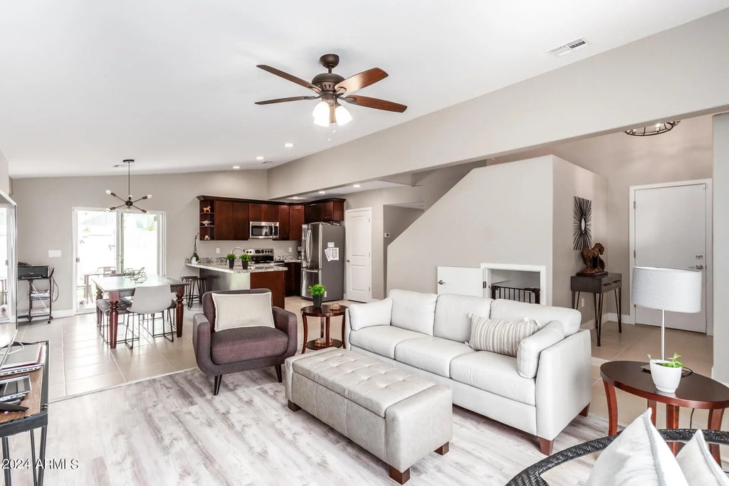 2644 E Sylvia Street, Phoenix