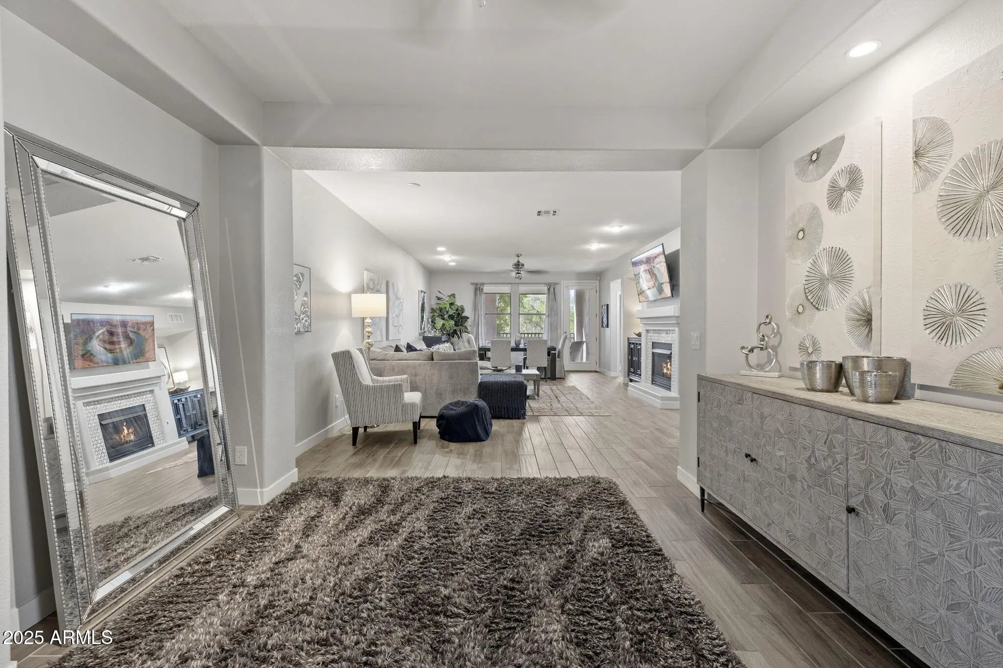 Photo of Listing #6919141