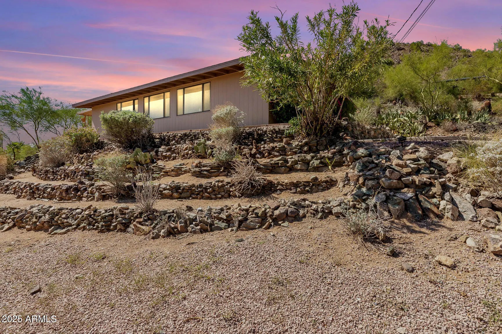 Photo of Listing #6924404