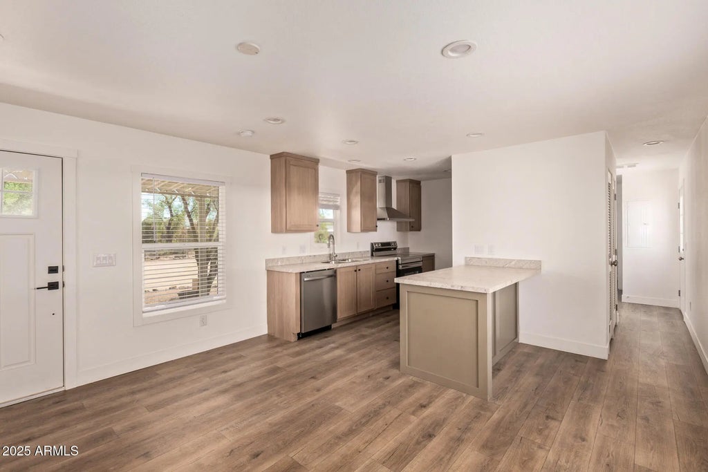 9607 E Alder Circle, Mesa