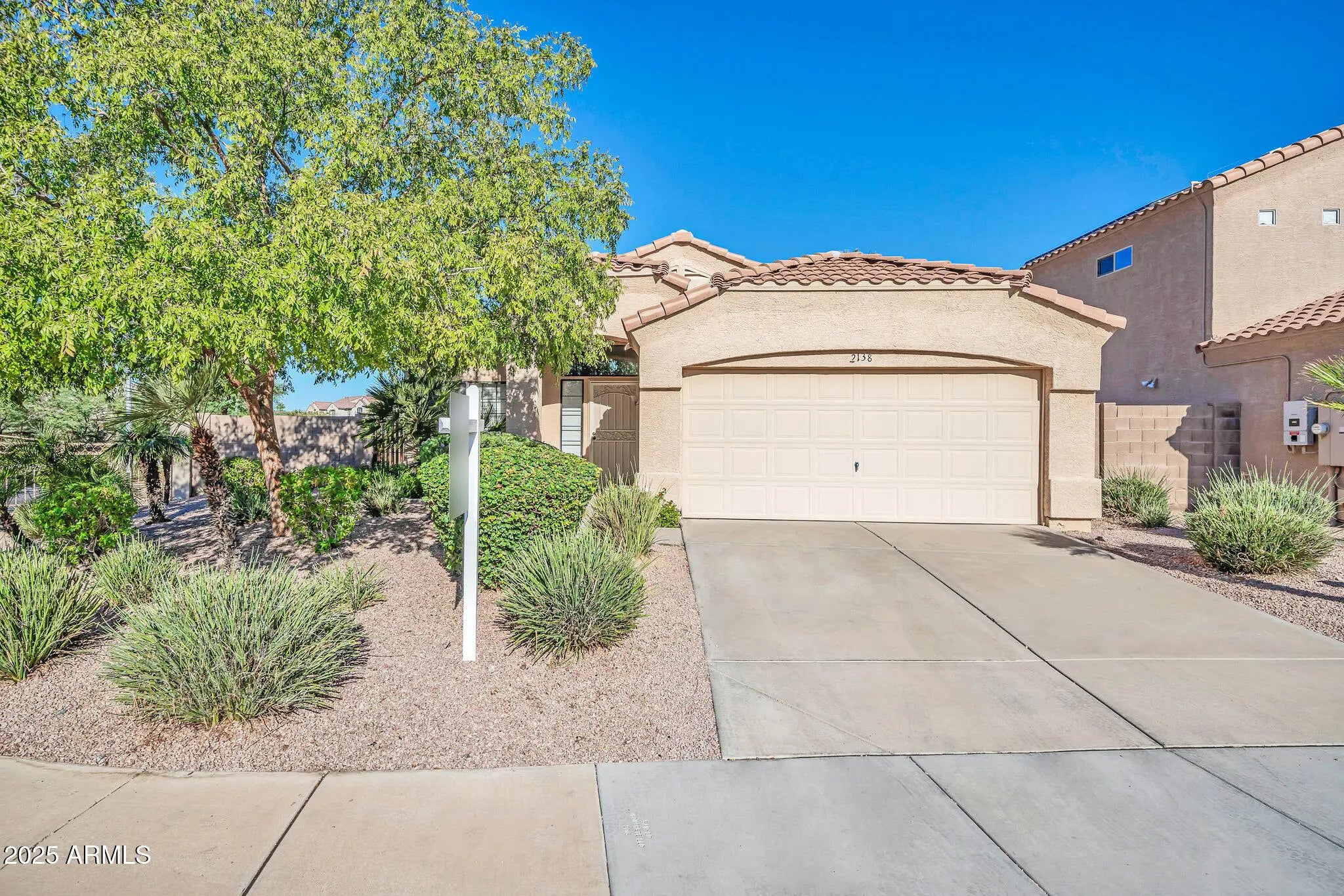 Photo of Listing #6920159