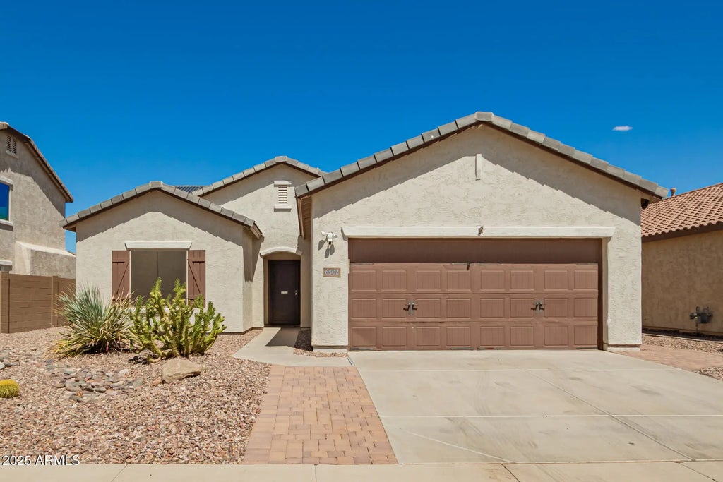 6502 W Desert Blossom Way, Florence