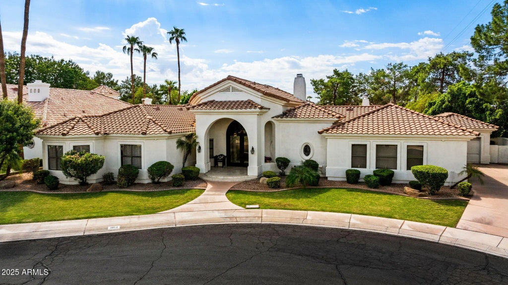 1903 E Freeport Court, Gilbert