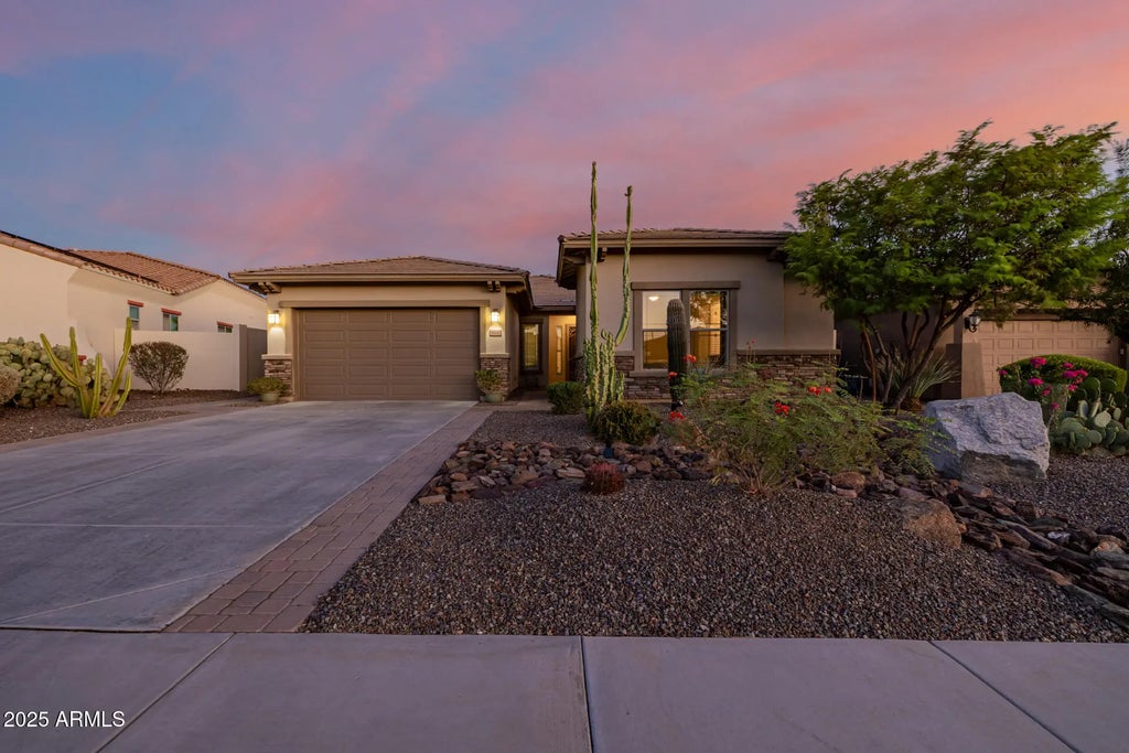 18211 W Sequoia Drive, Goodyear