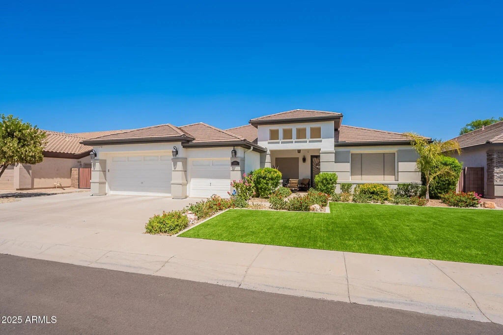 4345 S Crosscreek Drive, Chandler