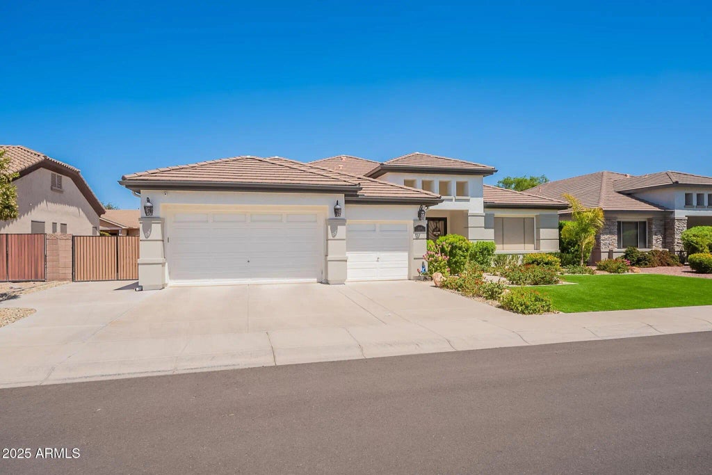 4345 S Crosscreek Drive, Chandler