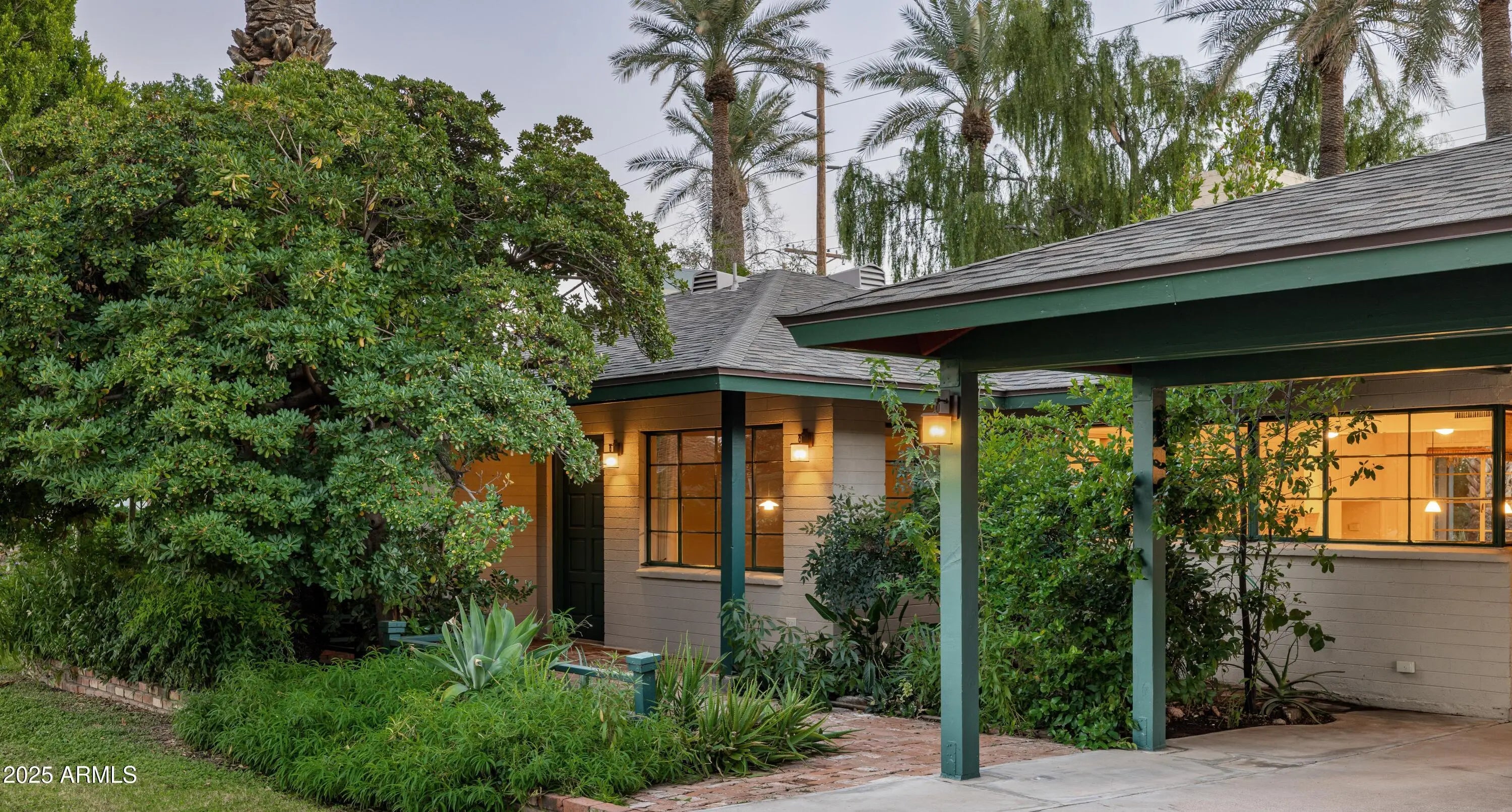 Photo of Listing #6942265