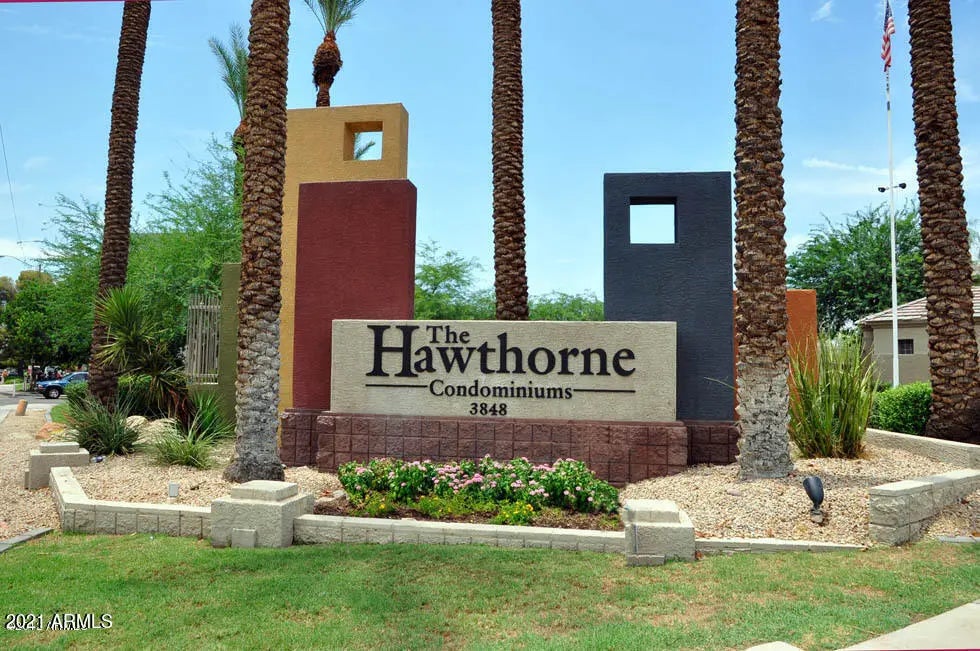 Photo of Listing #6918394