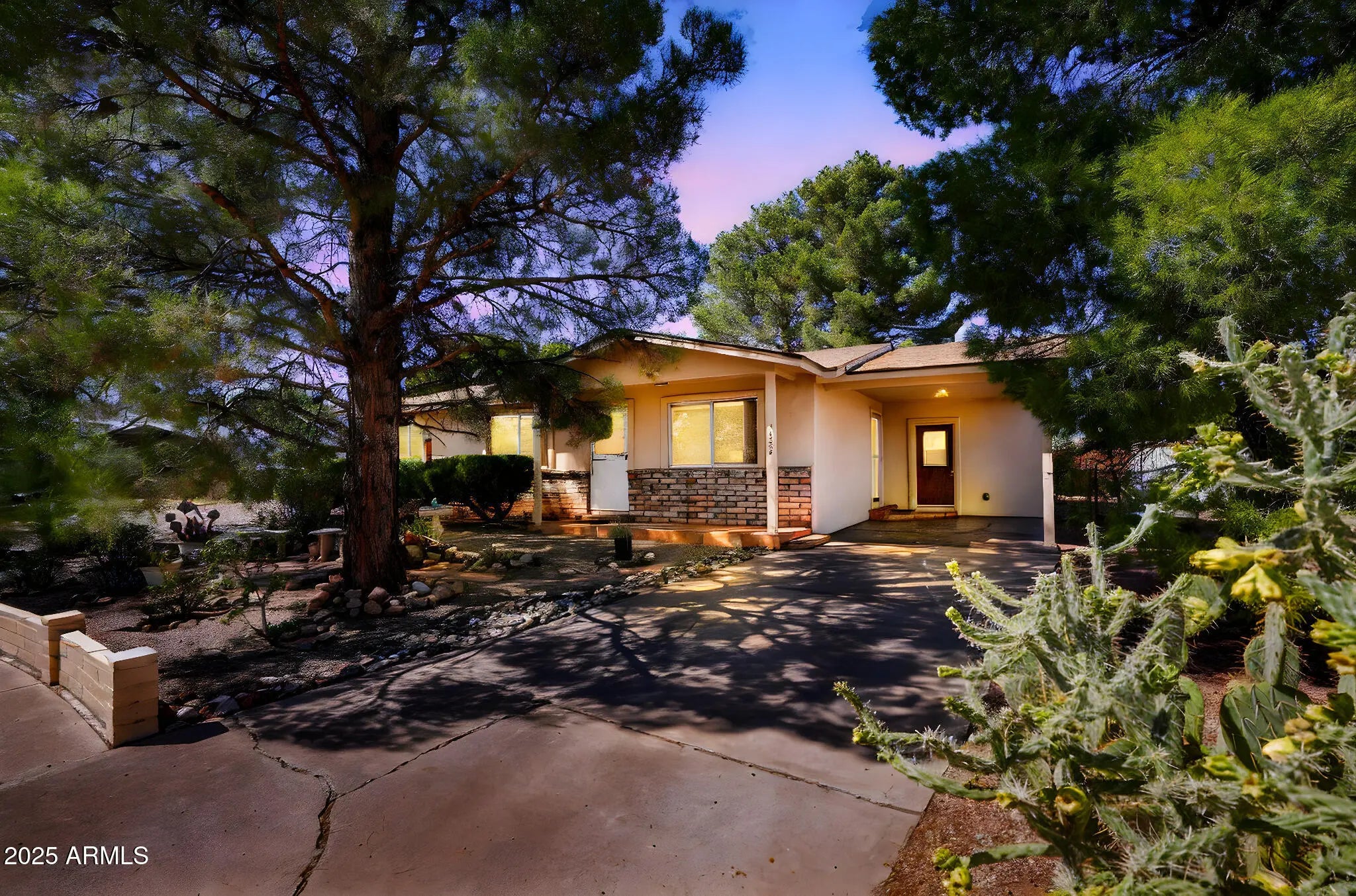 Photo of Listing #6918915