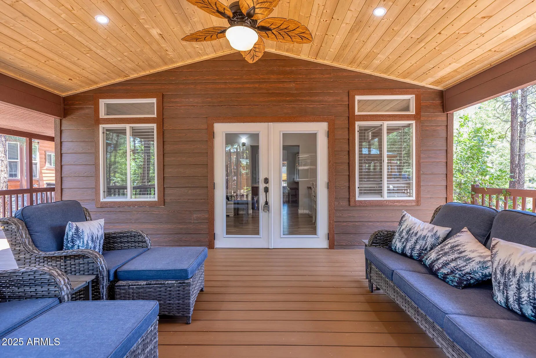 Photo of Listing #6918512