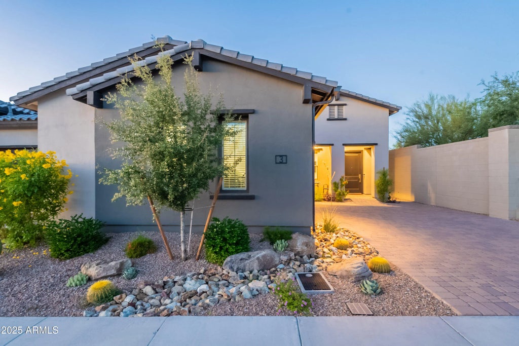 38500 N School House Road (unit 3), Cave Creek