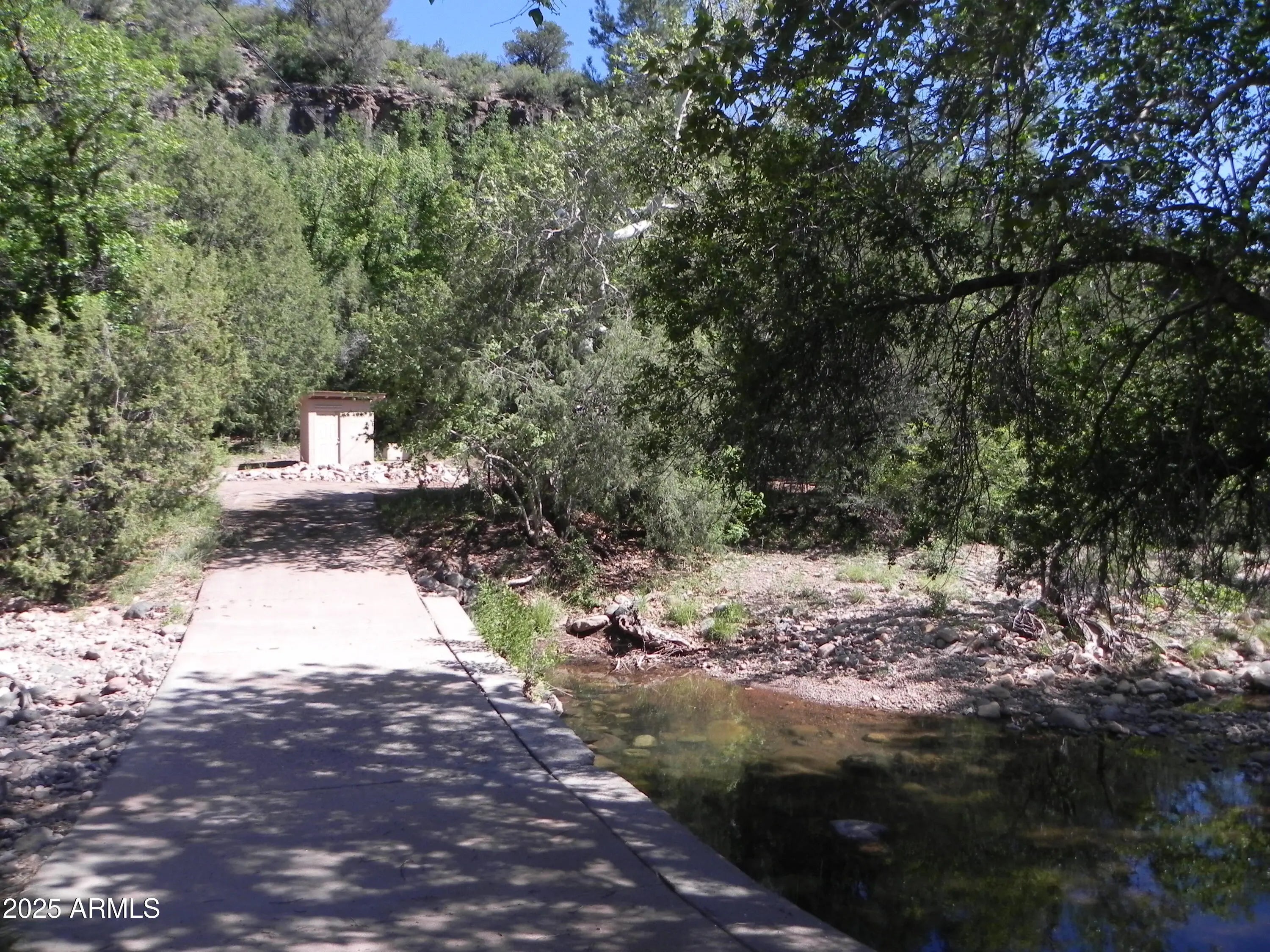 Photo of Listing #6918535