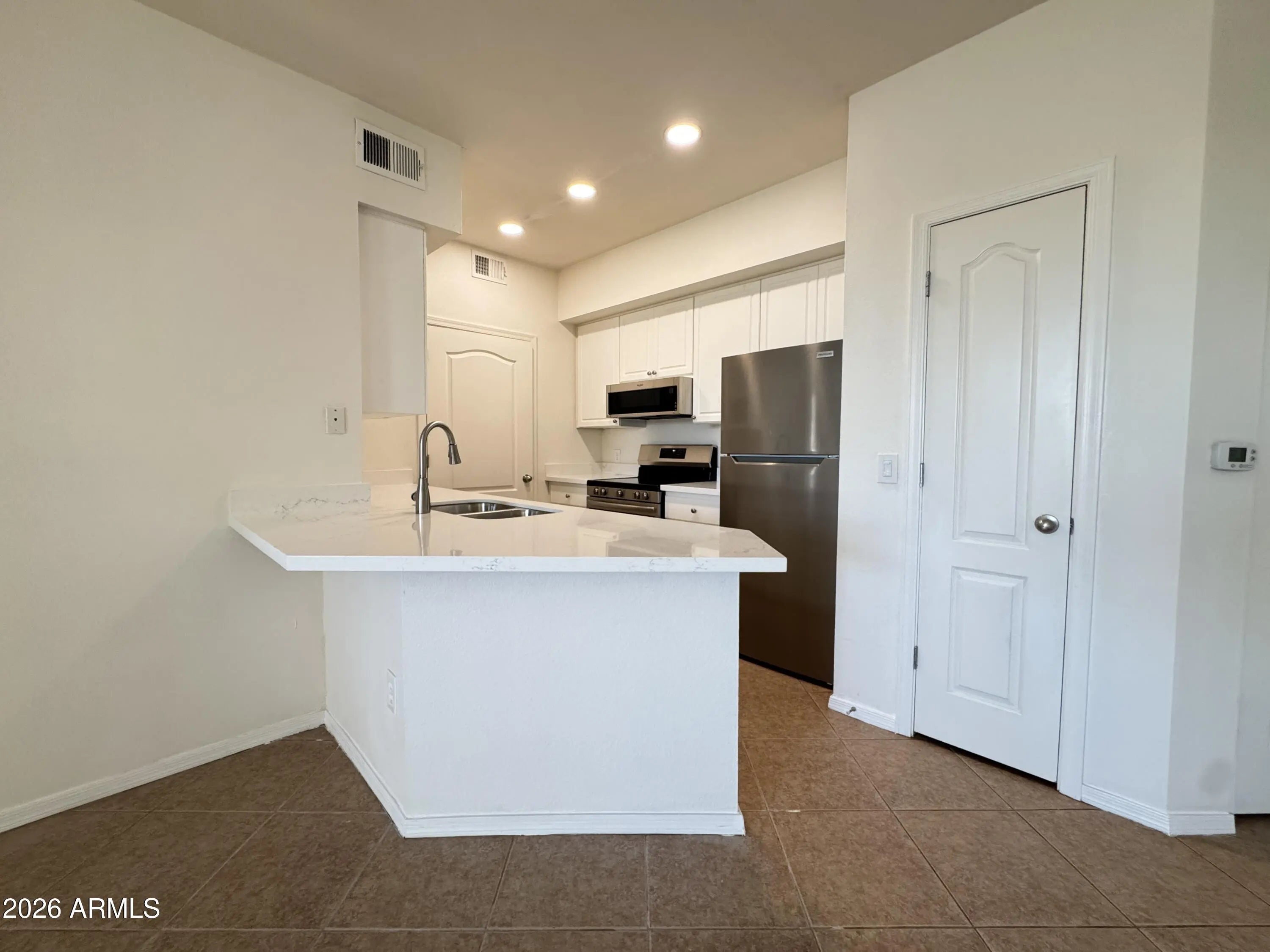 Photo of Listing #6918538