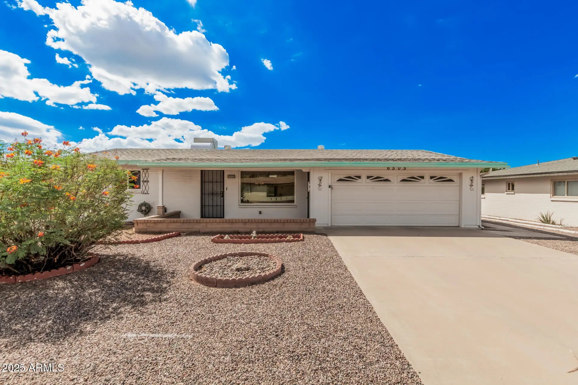 Photo of Listing #6919674