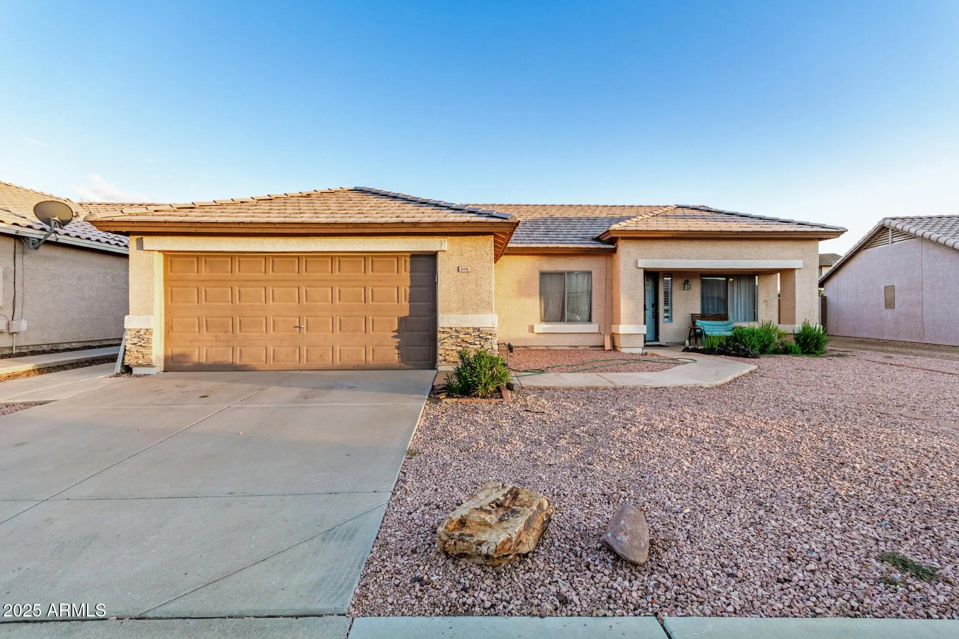 Photo of Listing #6919231