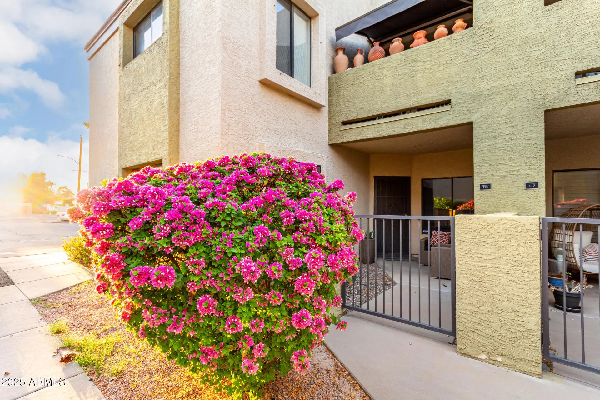 Photo of Listing #6919027