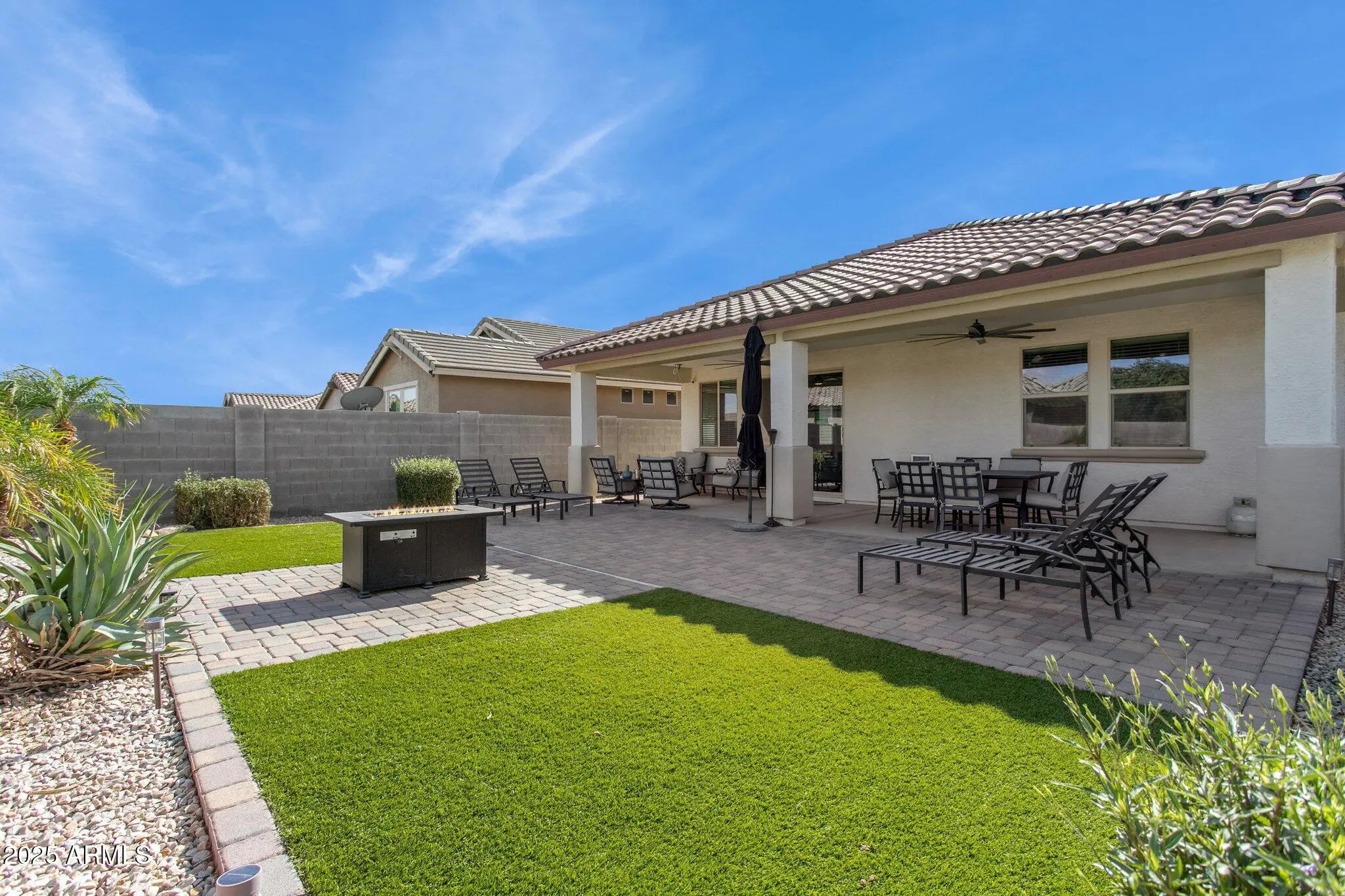 Photo of Listing #6919738