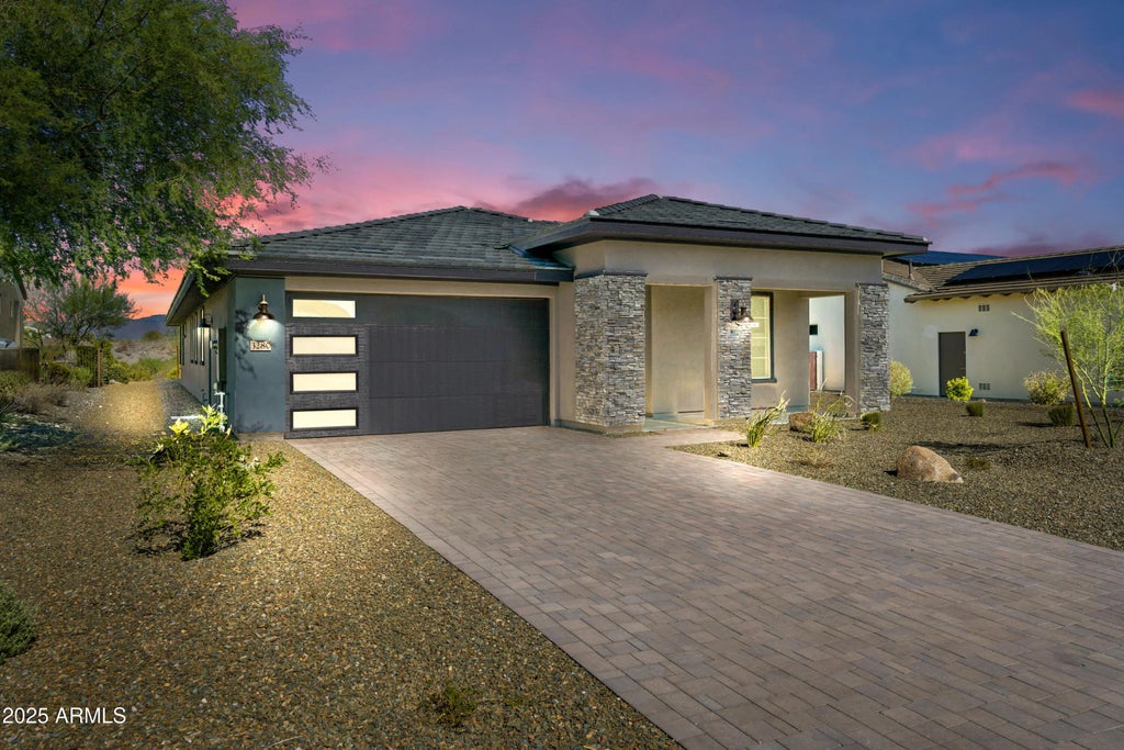 3280 Maverick Drive, Wickenburg