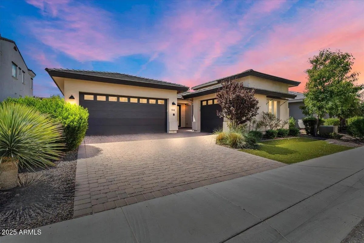 Photo of Listing #6919011