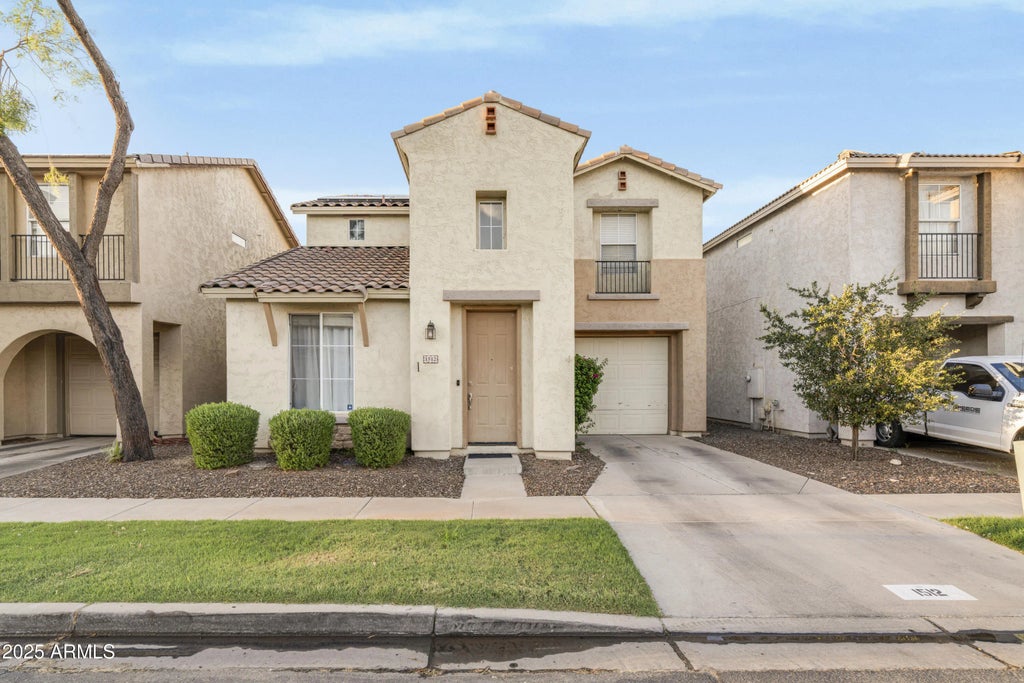 1512 E Chipman Road, Phoenix