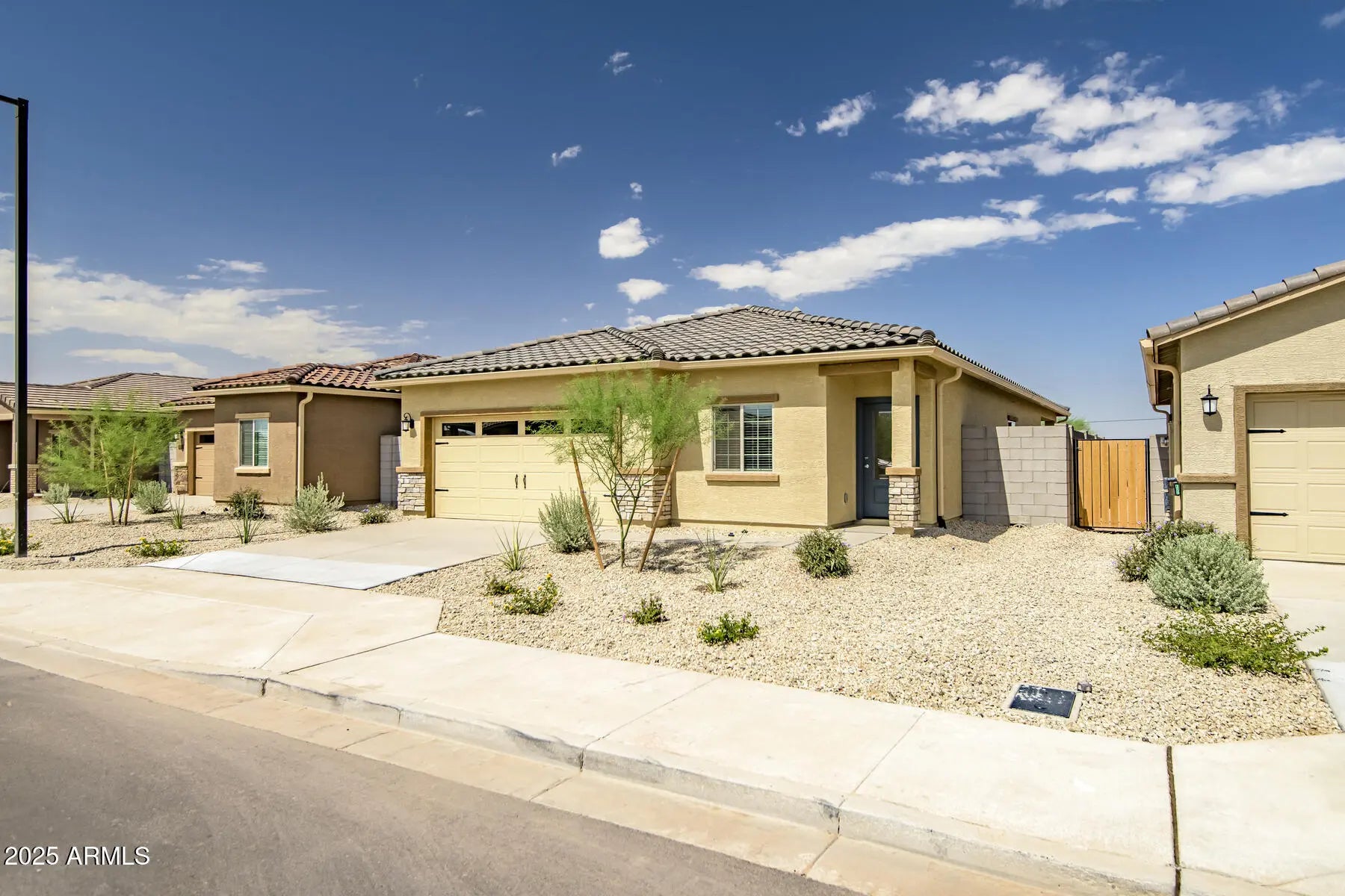 Photo of Listing #6918962