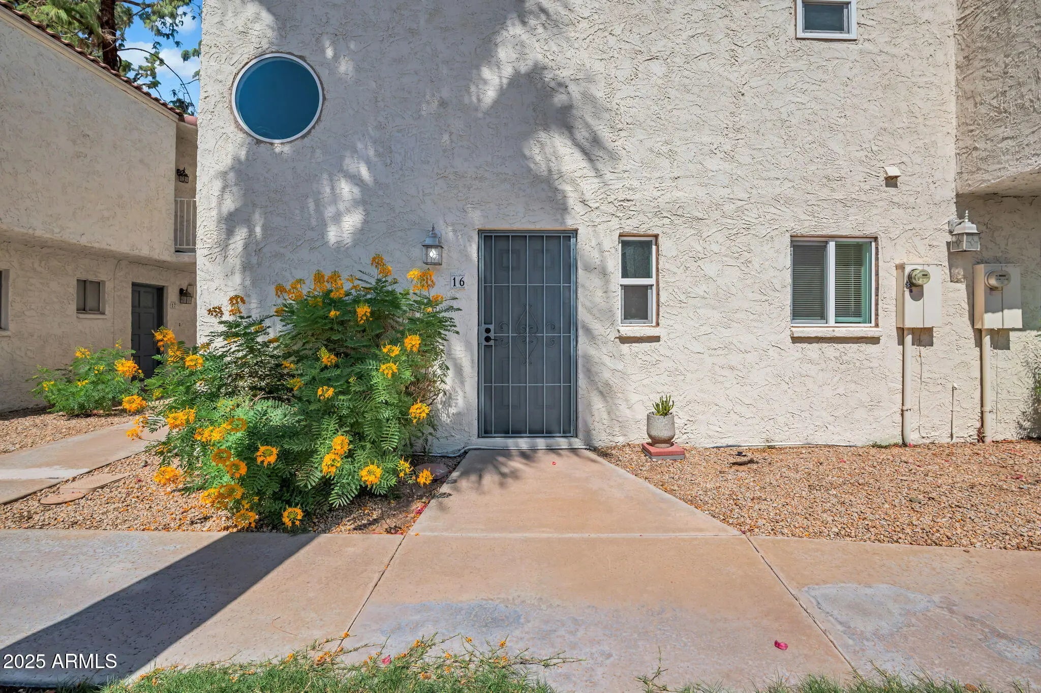 Photo of Listing #6925188