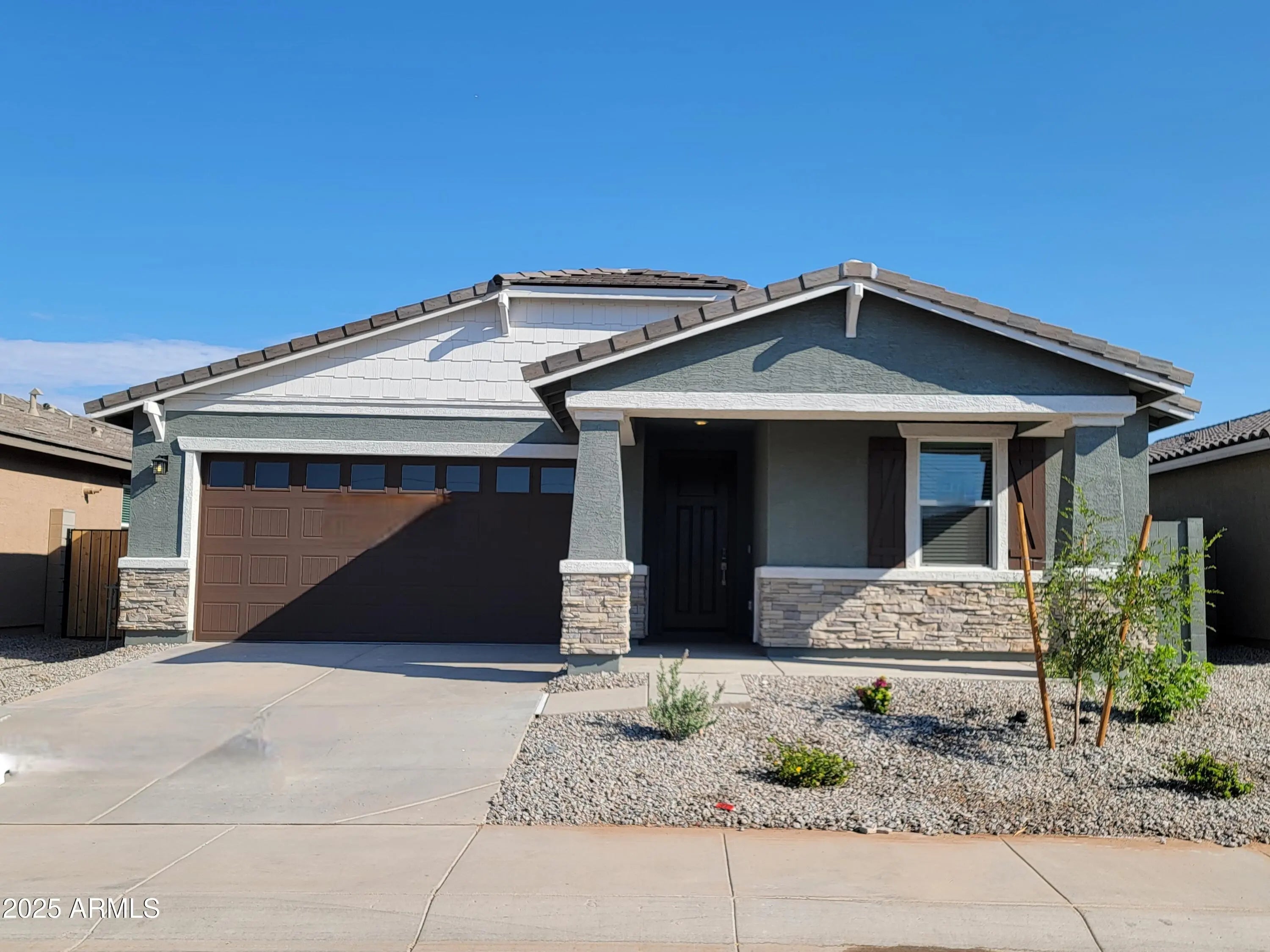 Photo of Listing #6919159