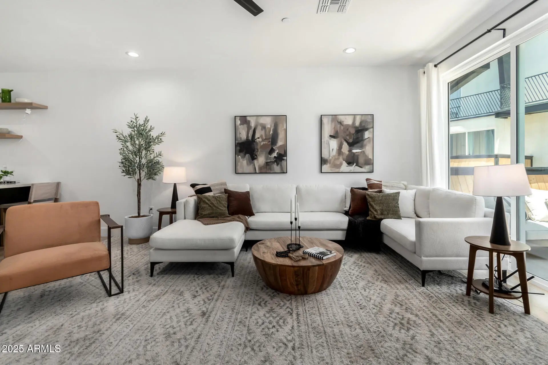 Photo of Listing #6919230