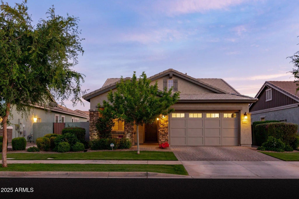 3437 E Appaloosa Road, Gilbert