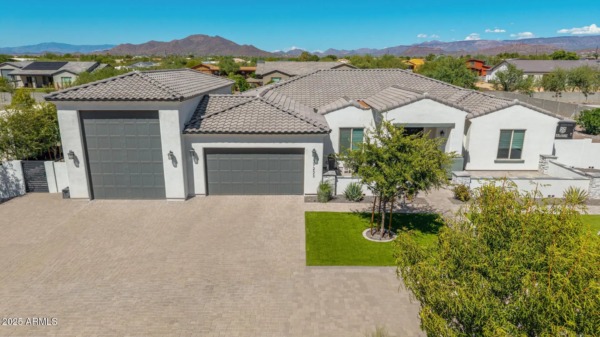 Photo of Listing #6920013