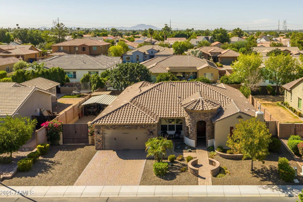 3907 E Enrose Street, Mesa