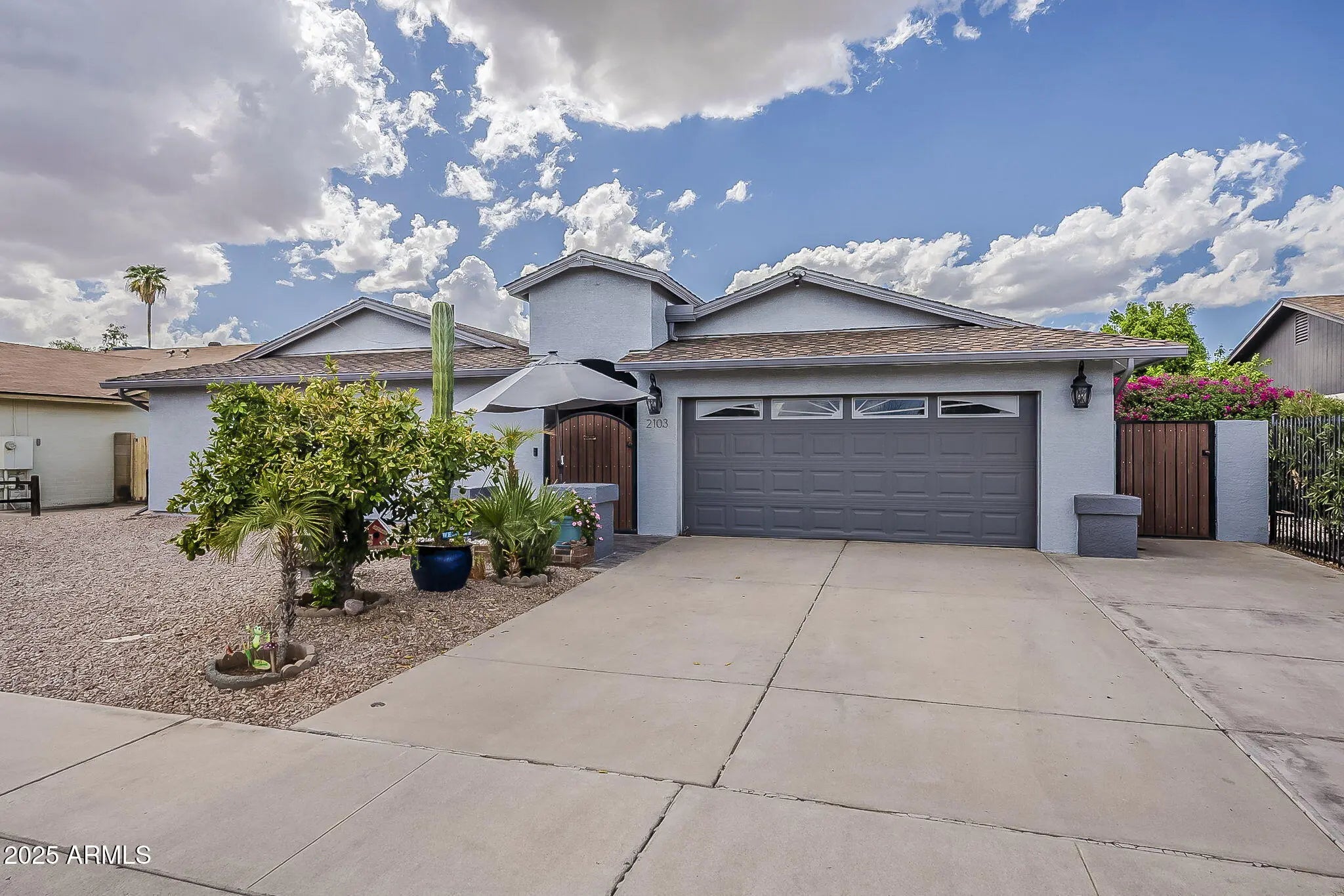 Photo of Listing #6919402